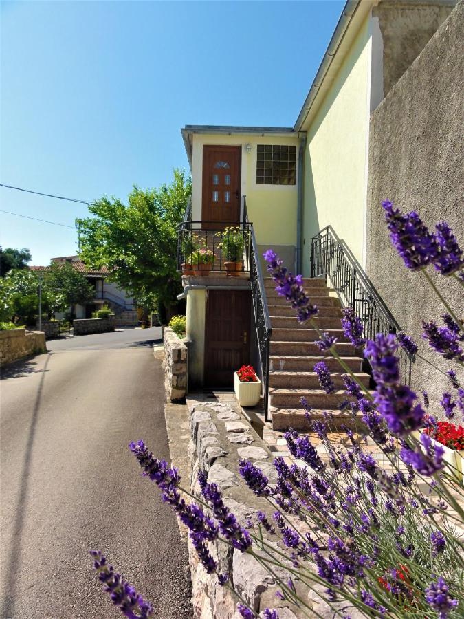 Apartment Mira Silo-Krk Eksteriør bilde